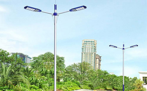 10月乌什太阳能路灯安装优选专业服务商