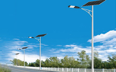 农村道路装乌什太阳能路灯选多大瓦数实测