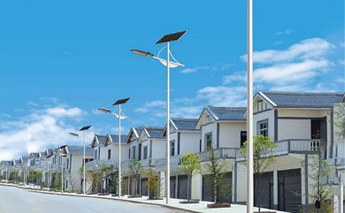 乌什太阳能路灯配置与在乡村道路照明中的应用