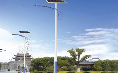 乌什乌什太阳能路灯价格差在哪？影响造价的4大核心因素揭秘